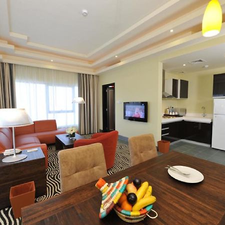 Al Raya Suites Hotel Manama Phòng bức ảnh