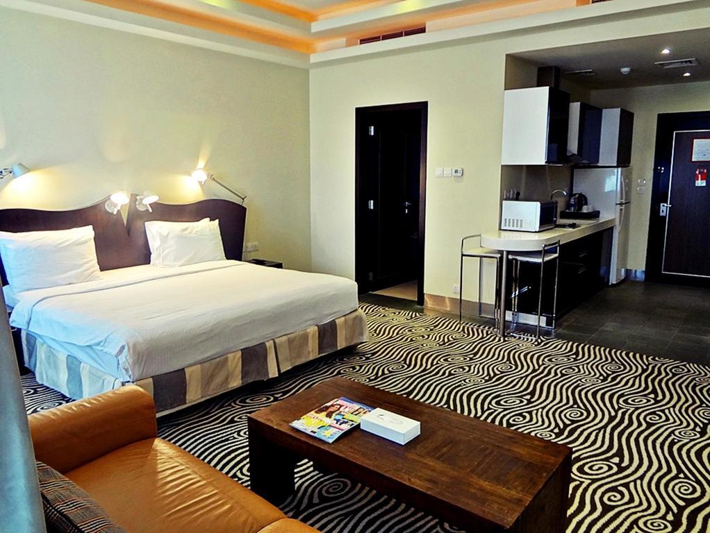 Al Raya Suites Hotel Manama Ngoại thất bức ảnh