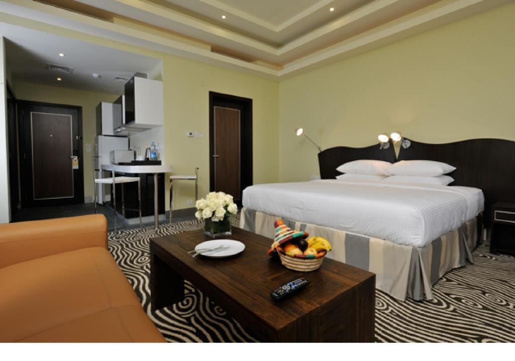 Al Raya Suites Hotel Manama Phòng bức ảnh