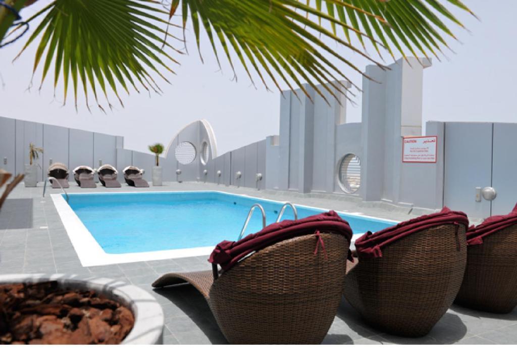Al Raya Suites Hotel Manama Ngoại thất bức ảnh
