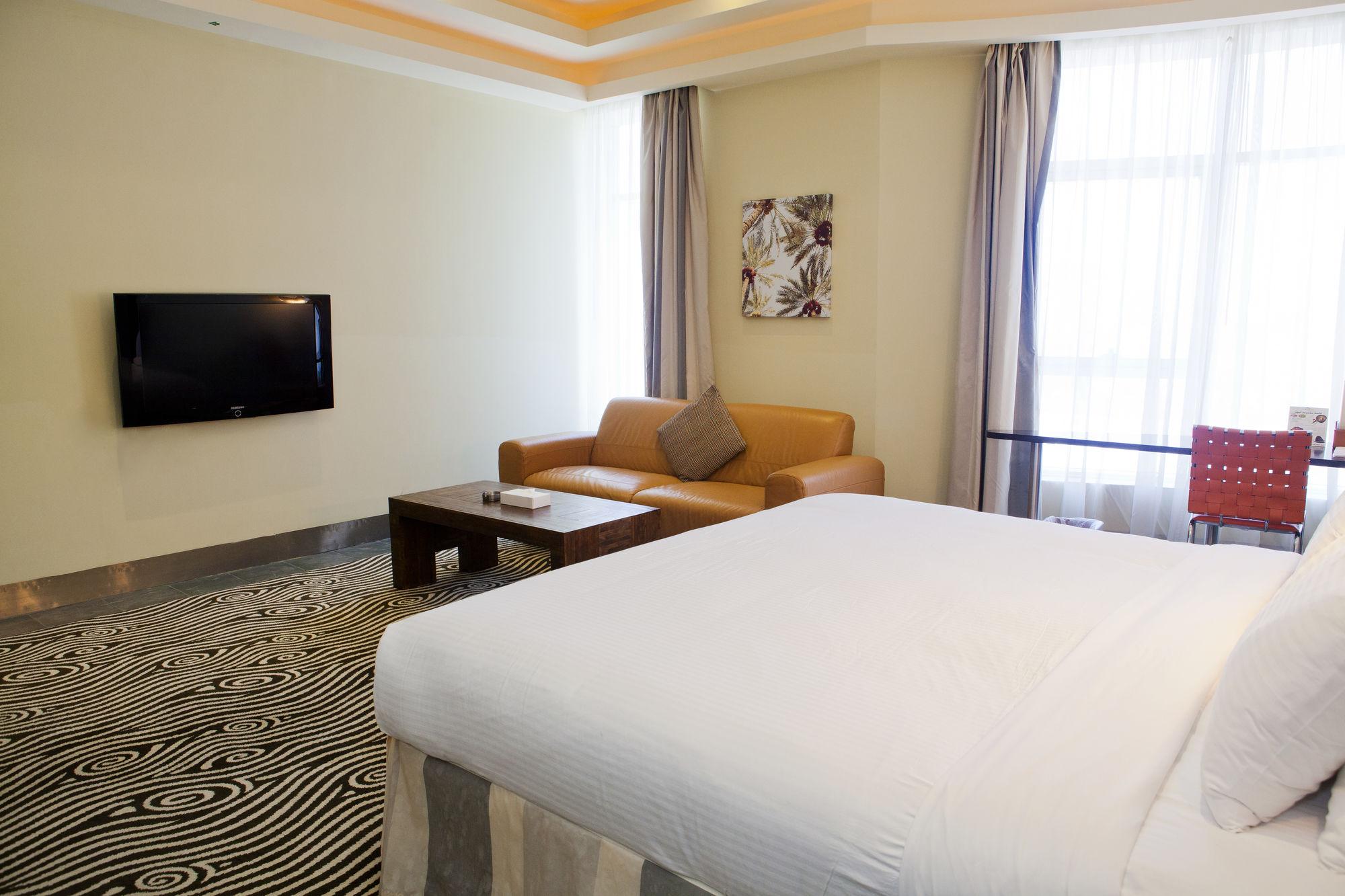 Al Raya Suites Hotel Manama Ngoại thất bức ảnh